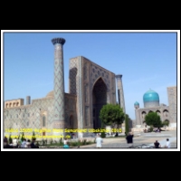 16816 15059 Registan Platz Samarkand Usbekistan 2010.JPG